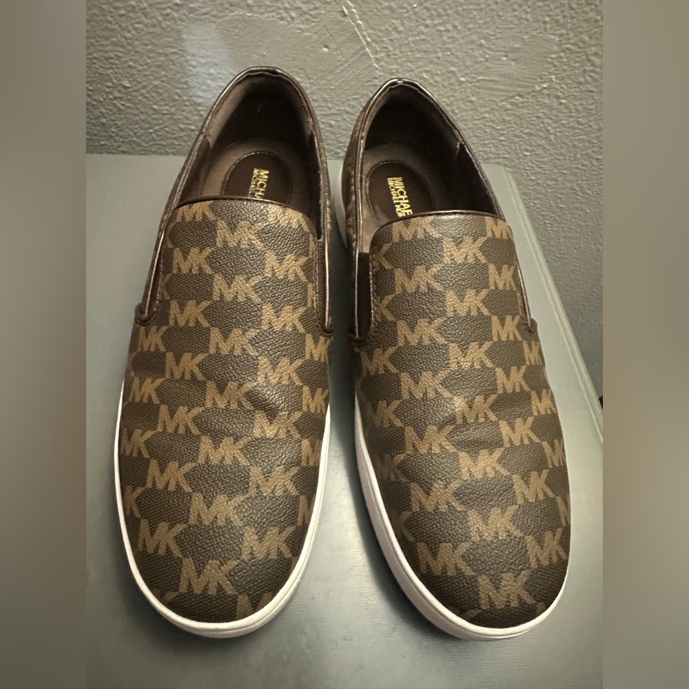 Michael Kors Women’s Keaton Slip On Logo Sneakers brown size 8